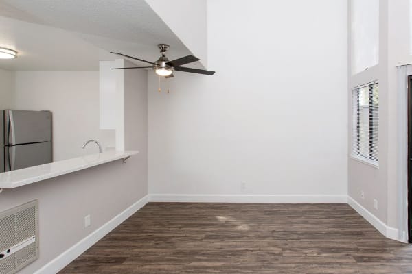 Luxury apartment features for the apartments for rent in San Leandro