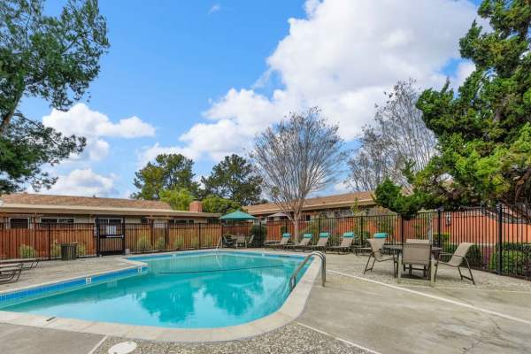 Amenities at Cherry Blossom Apartments in Sunnyvale, California