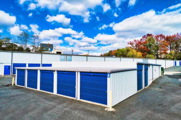 Ground level units at Dumfries Self Storage in Dumfries, Virginia