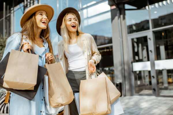 Residents shopping at Polo Run Apartments in Stockton, California