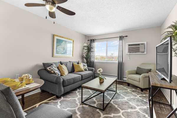 Living space at Waltonwood Carriage Park independent living facility