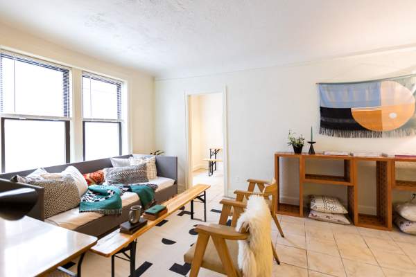 Eastpointe 1 apartment in Detroit, 