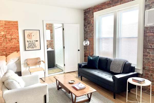 The Amsterdam Lofts living room at Detroit, 