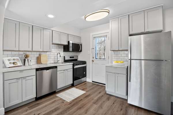  2 Bedroom 1 Bathroom Ultra Modern