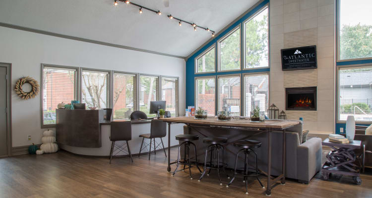 Learn more about the fabulous apartment features offered at The Atlantic Sweetwater