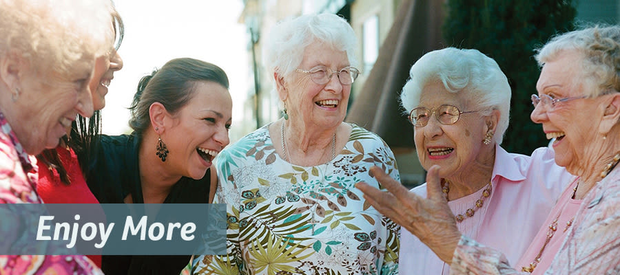 Residents having fun at The Oaks in Gilbert, AZ
