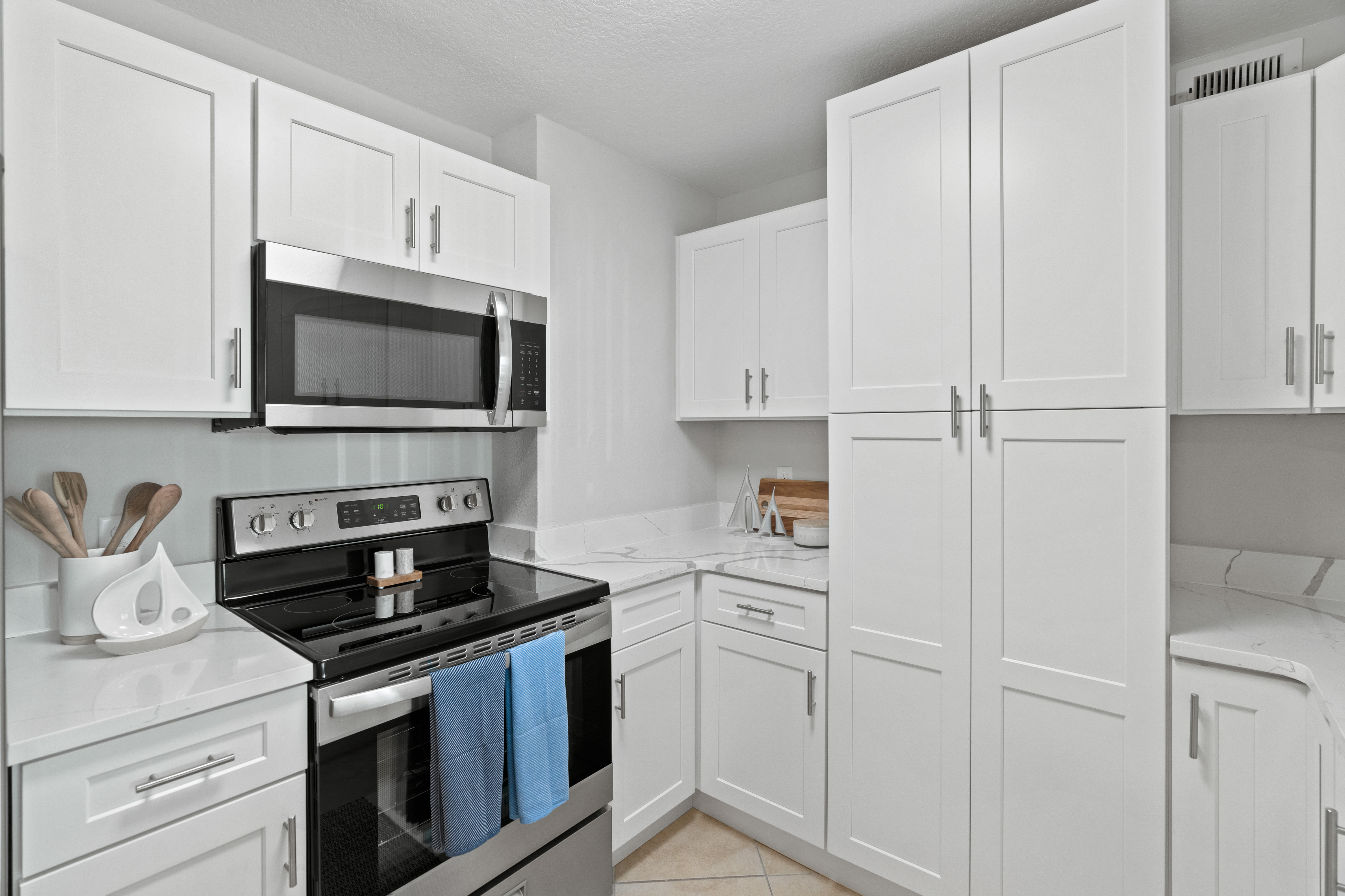 Virtual Tours at Waters Pointe in South Pasadena, Florida