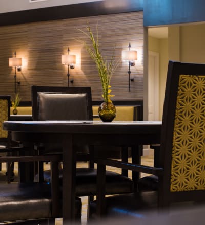 Tableset in the dining room at Keystone Place at Four Mile Cove in Cape Coral, Florida