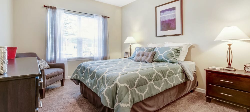 virtual tour of 2 Bedroom, 2 Bath B at Marquis Place