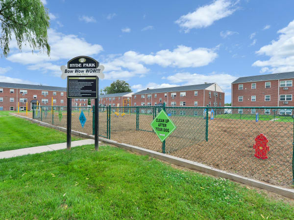 Apartments in Bellmawr, NJ | Hyde Park Apartment Homes