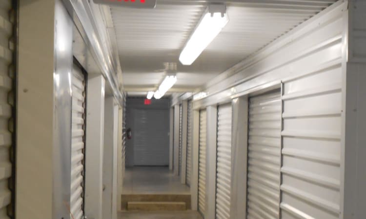 Storage Facility Features Aarons Self Storage 1 In Waco Tx