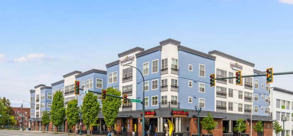 Charming community at Lumen in Everett, Washington 