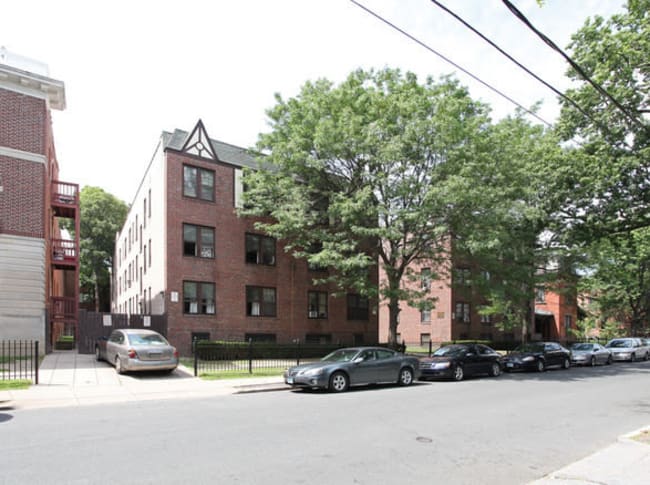 Willard Apts LLC