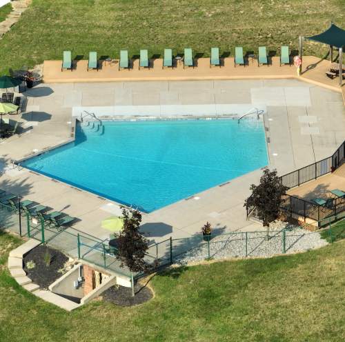 Overhead aerial view of the pool at Miamiview Apartments in Cleves, Ohio