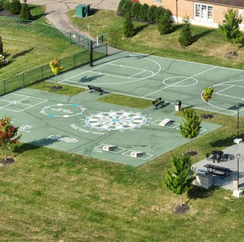 Overhead aerial view of the basketball courts at Miamiview Apartments in Cleves, Ohio