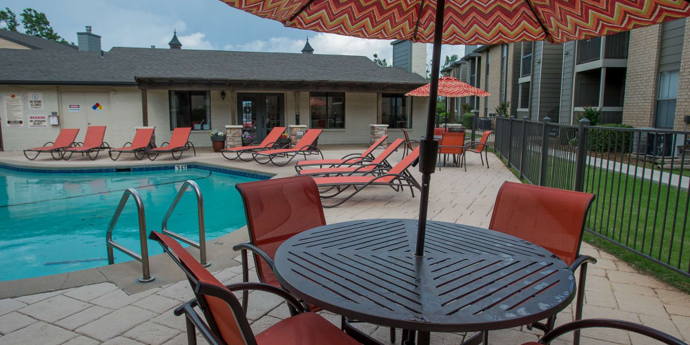 The community pool at Cimarron Pointe Apartments's business center in Oklahoma City, Oklahoma