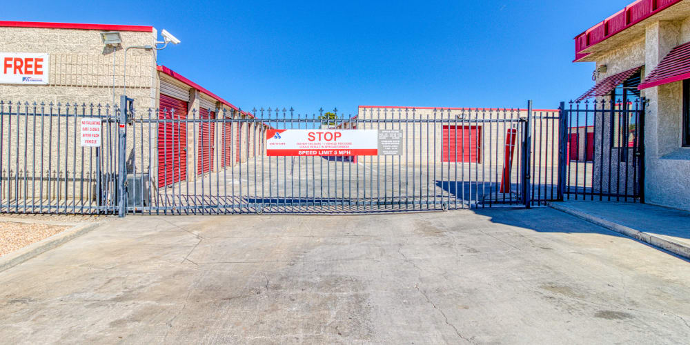 Self Storage Apple Valley Ca Devon Self Storage