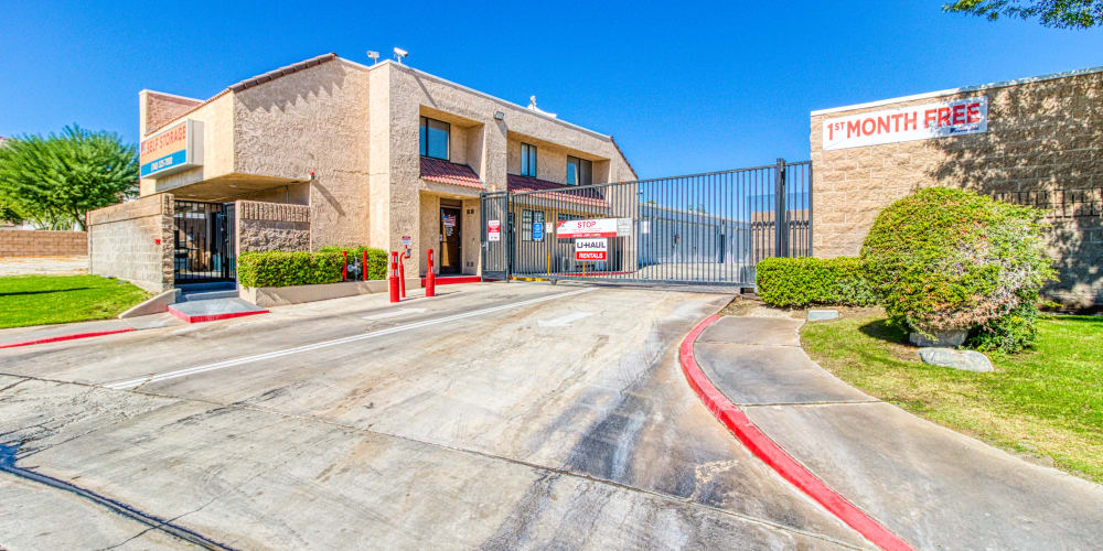 Self Storage North Palm Springs Ca Devon Self Storage