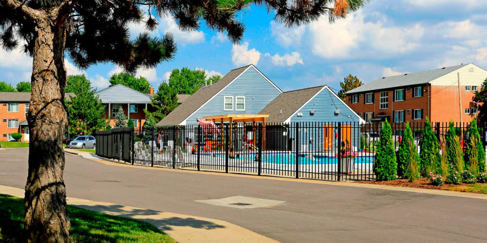 Oak Park Mi Apartments For Rent The Loop On Greenfield