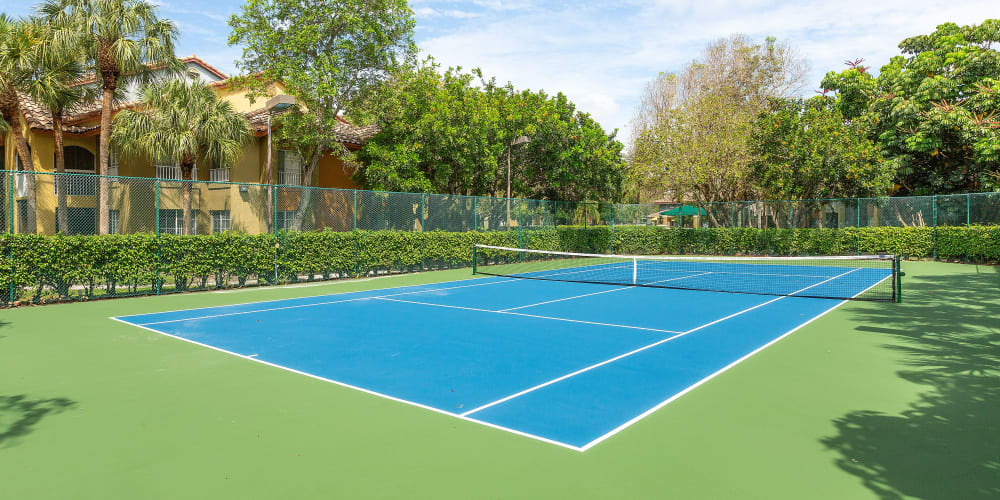 Tennis courts at Mosaic Apartments in Coral Springs, Florida