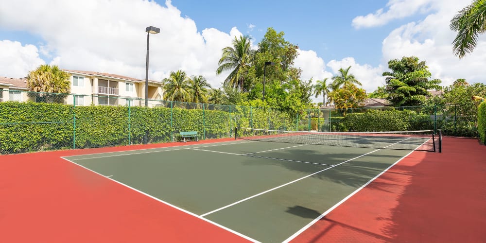 Tennis court at Ibis Reserve Apartments in West Palm Beach, Florida