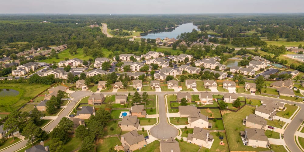 Areal view of the community and river near Houston Lake Apartments in Kathleen, Georgia