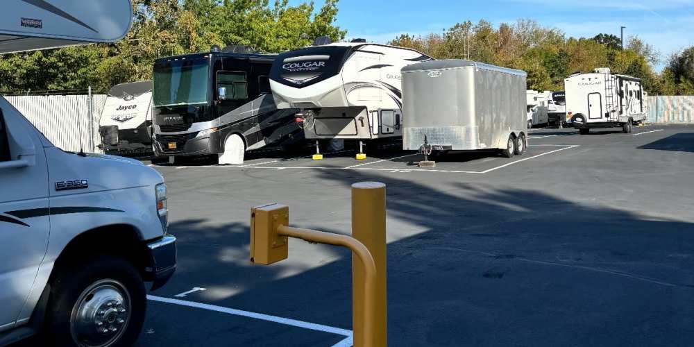 RV parking at Parkside Mini Storage and RV in Beaverton, Oregon