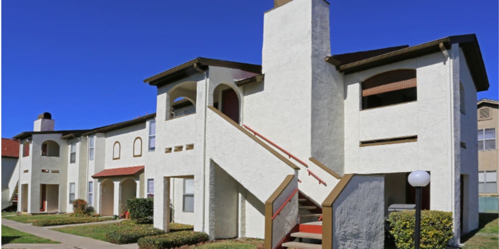 Apartments with balconies at Villas de Toscana in San Antonio, Texas