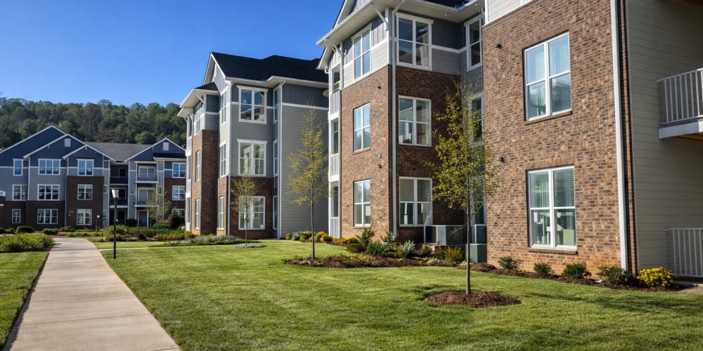 Building exterior at Reflection Pointe NC in Asheville, North Carolina
