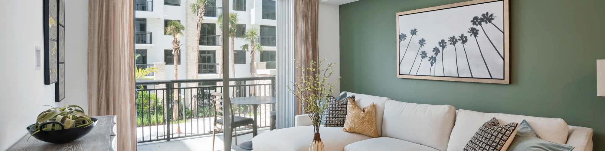 Reviews of Palmera in Doral, Florida