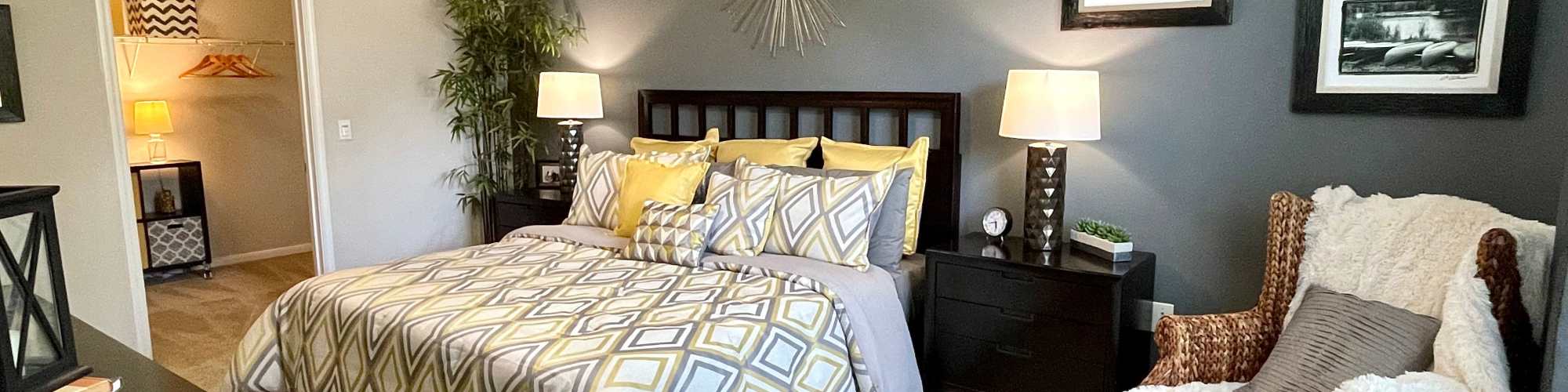 Apply Online at The Abbey at Grant Road in Houston, Texas