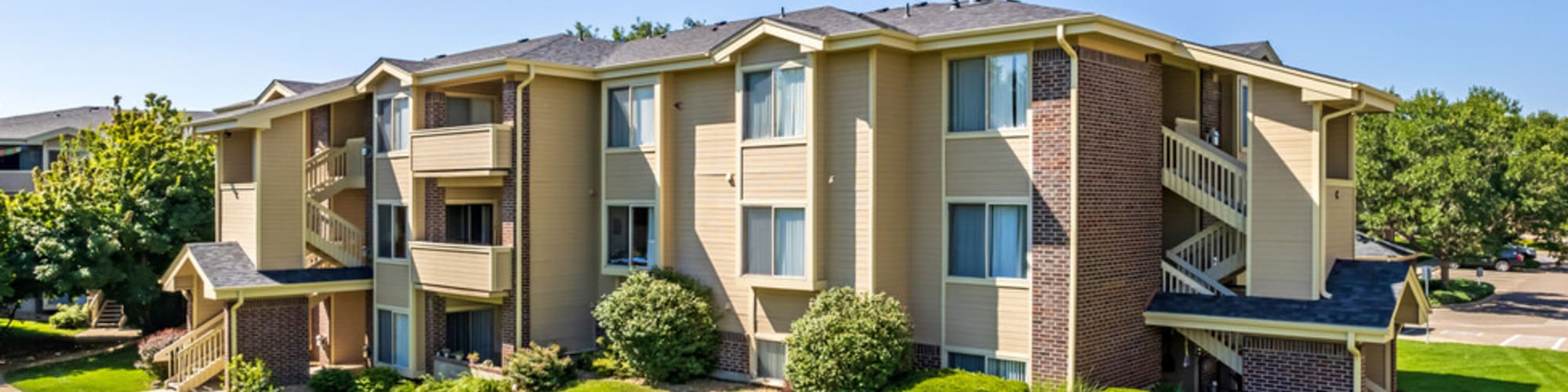 Photo Gallery | UTE Creek Apartments in Longmont, Colorado