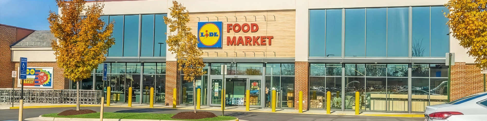 Neighborhood | Lee Overlook Apartments in Centreville, Virginia