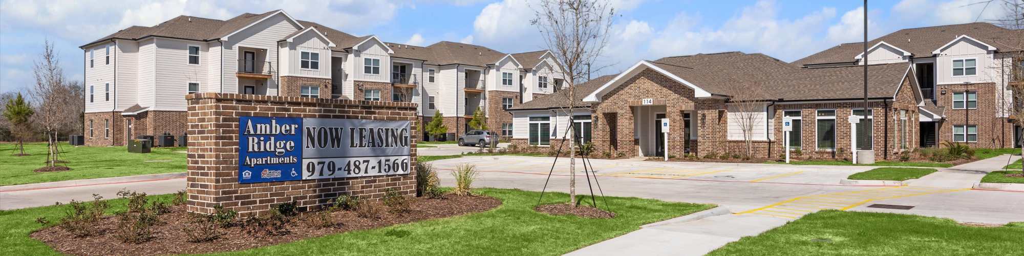 Photo Gallery | Amber Ridge in Angleton, Texas