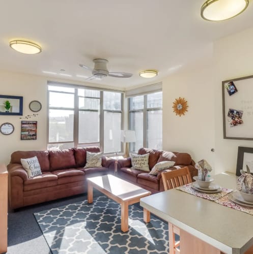 Living room at Titan Court in Eugene, Oregon