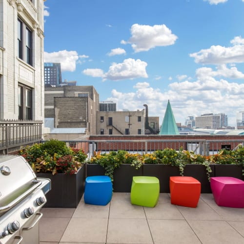 Outdoor grill and chill area at INFINITE in Chicago, Illinois