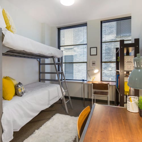 Bedroom with bunk beds at INFINITE in Chicago, Illinois