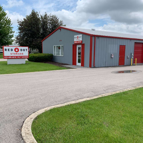 Entrance at Red Dot Storage in New Lenox, Illinois