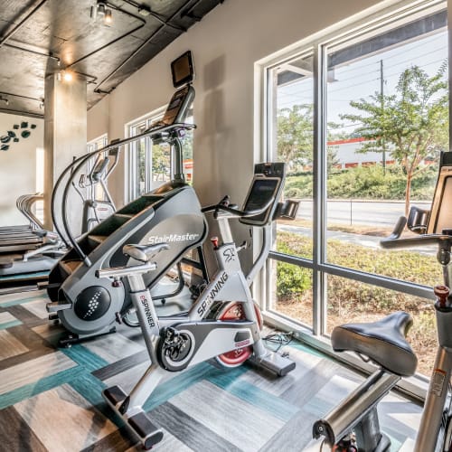 Fitness center at Skyline West in Atlanta, Georgia