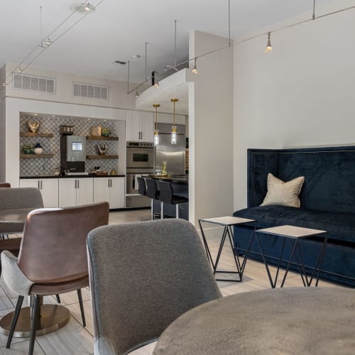Clubroom for residents at Marquis Lofts on Sabine in Houston, Texas