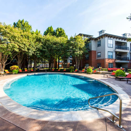 Circular swimming pool at Marquis on Gaston in Dallas, Texas