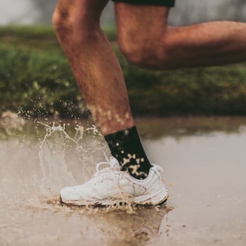 running in the rain at Wadsworth Shores in Virginia Beach, Virginia