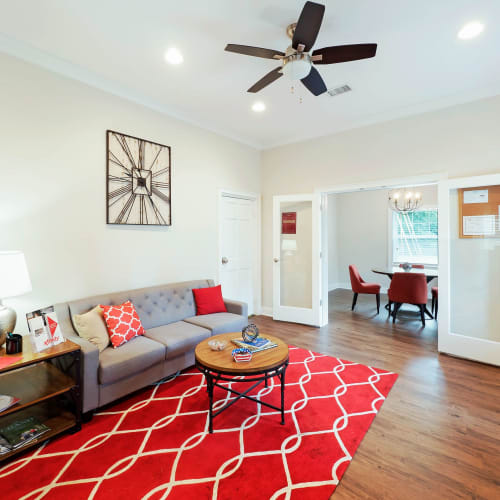 Comfortable living room at The Grove at Six Hundred Apartment Homes in Rome, Georgia