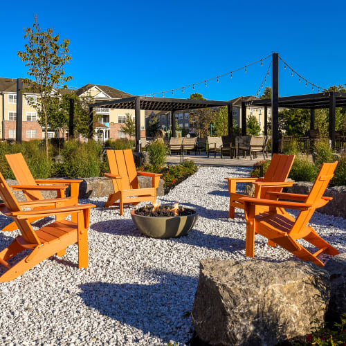Outdoor firepit and chairs at Aspen Court, Piscataway, New Jersey