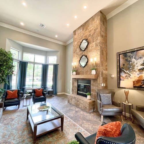 In-home amenities at The Abbey at Hightower in North Richland Hills, Texas