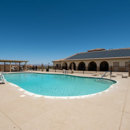 pool in vista del sol twentynine palms california