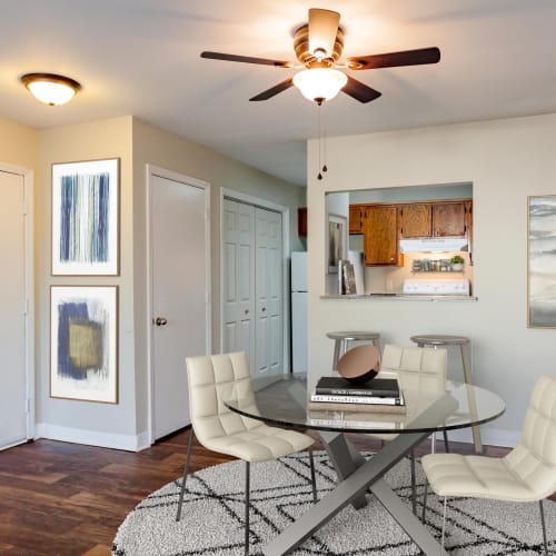 Living room with ceiling fan at Southwood Apartments in Nashville, Tennessee