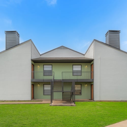 View photos of Leander Apartment Homes in Benbrook, Texas
