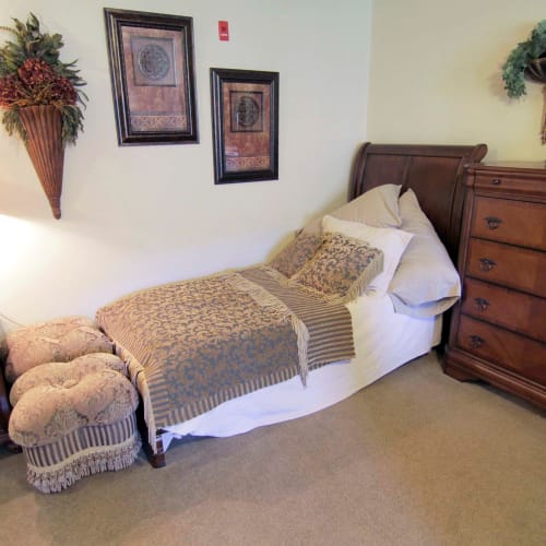 Senior apartment bedroom at Oxford Springs Weatherford in Weatherford, Oklahoma