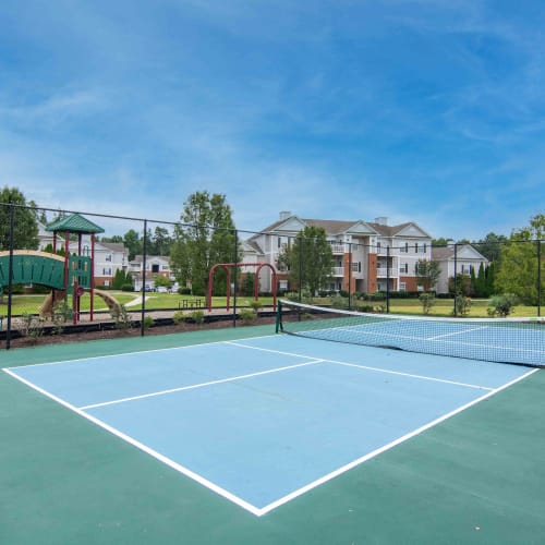 Residents holding their coffee glasses together at River Forest in Chester, Virginia